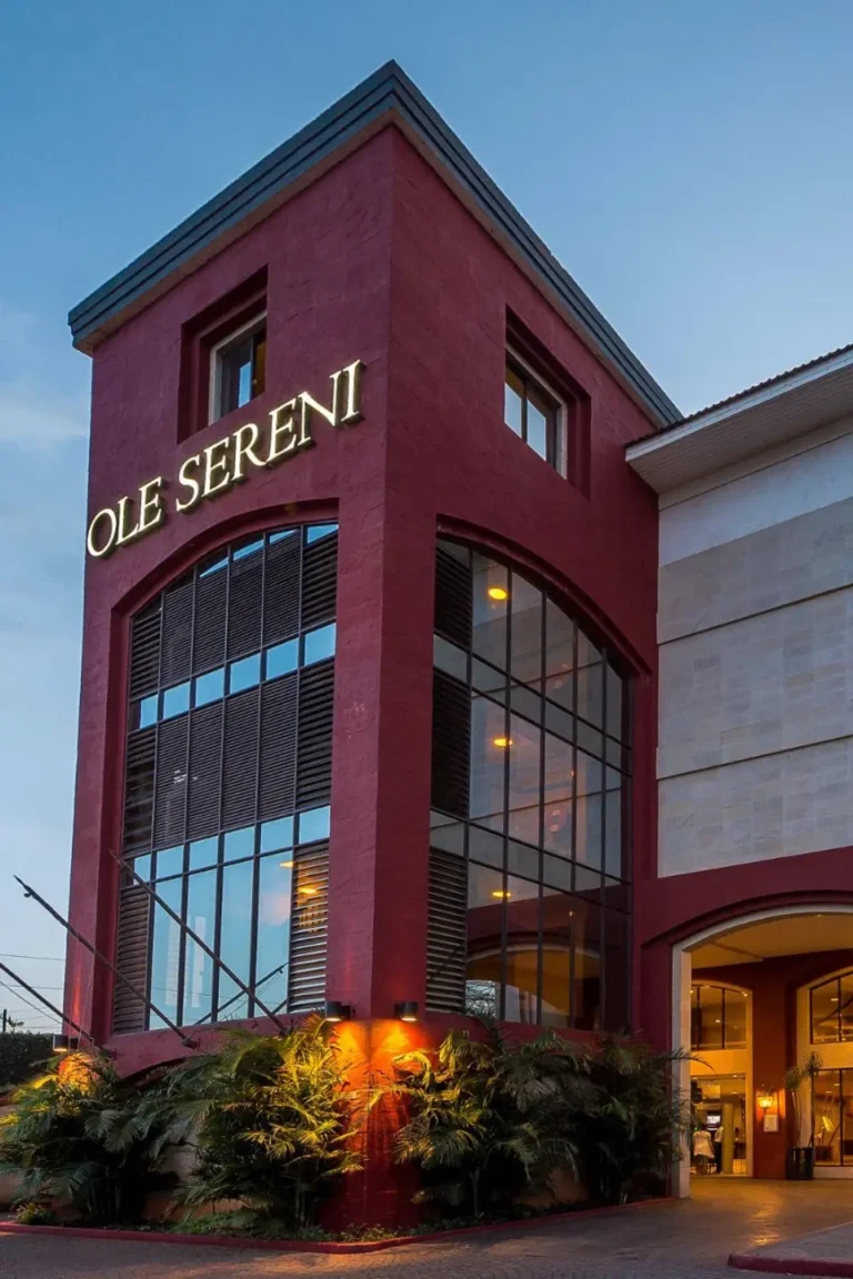 Ole Sereni Hotel