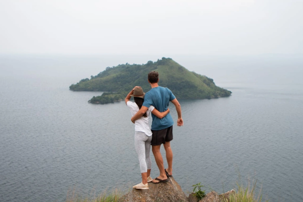 Lake Kivu Honeymoon Safari