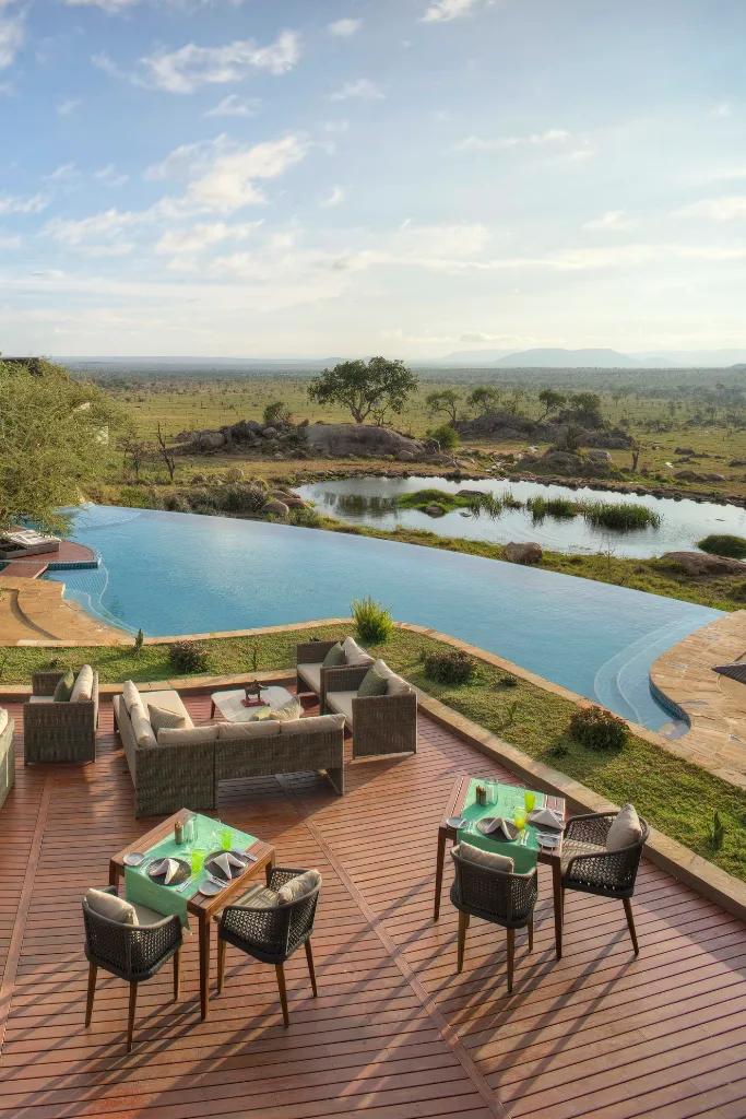 Four Seasons Safari Lodge Outdoor Pool